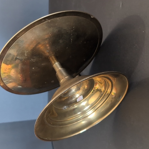 Vintage Brass Chamberstick Taper Candle Holder. - Picture 6 of 10